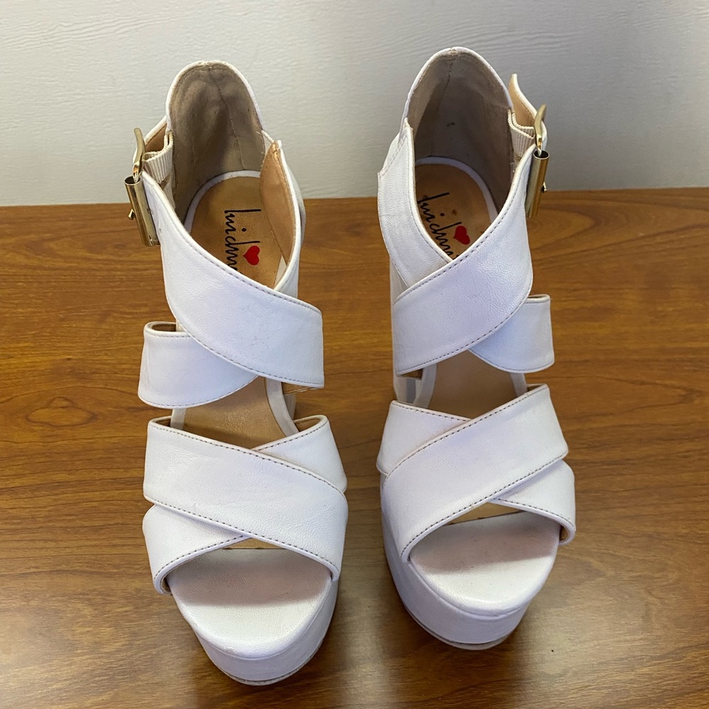 Luichiny White Platform Heels with Strappy Design